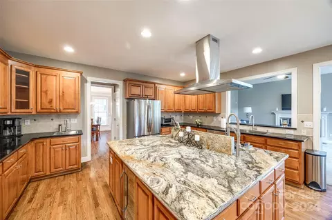 1732 Bentgrass Ln, Tega Cay, SC 29708 photo 6