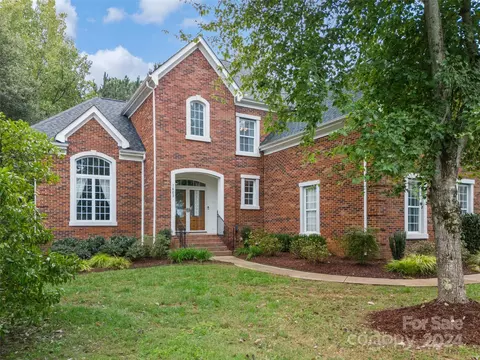 7603 Horseshoe Creek Dr, Huntersville, NC 28078