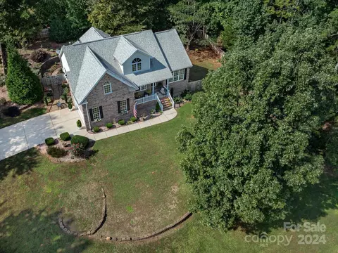 4100 Cherrybrook Dr, Mint Hill, NC 28227 photo 4