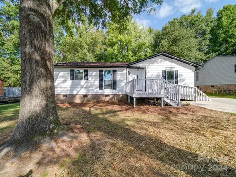 7901 Haverstraw Ct, Charlotte, NC 28212