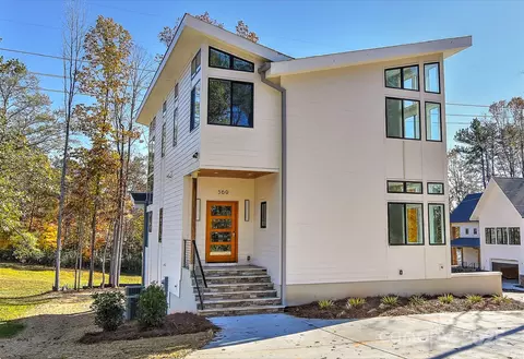 569 Evergreen Rd, Clover, SC 29710