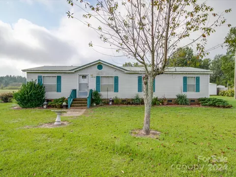 20100 Lee 216 Ln #216, Laurinburg, NC 28352