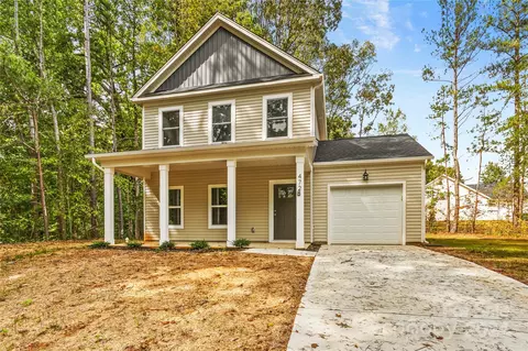 472 Picadilly Ln, Troutman, NC 28166