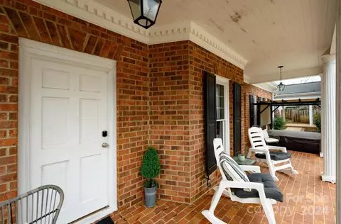 Exterior - 106 E Boyd St, Maiden, NC 28650 photo 2 of 3