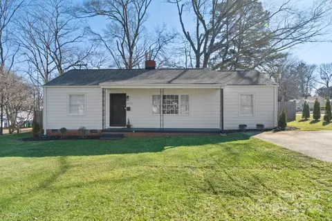 2653 Brentwood Pl, Charlotte, NC 28208