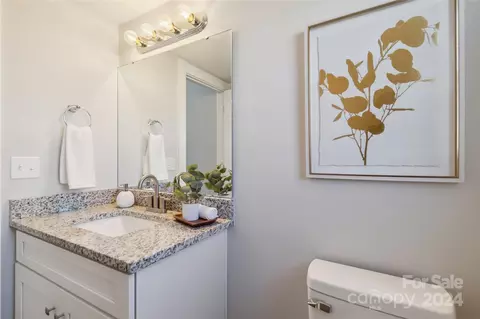 Bath - 1038 Heath Helms Rd, Monroe, NC 28110 photo 2 of 5