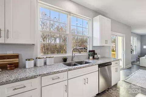 Kitchen - 1038 Heath Helms Rd, Monroe, NC 28110 photo 4 of 4