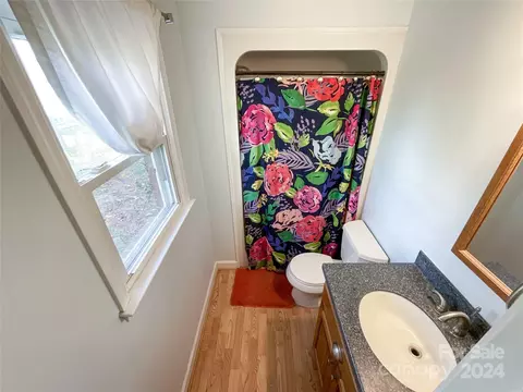 Bath - 4523 Belk Mill Rd, Monroe, NC 28112 photo 1 of 3
