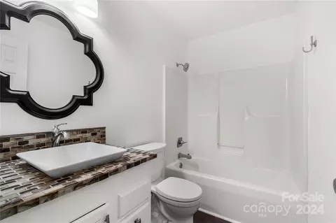 Bath - 143 Pine Valley Dr, Stanley, NC 28164 photo 4 of 4