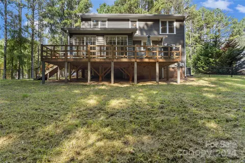 Exterior - 143 Pine Valley Dr, Stanley, NC 28164 photo 3 of 5