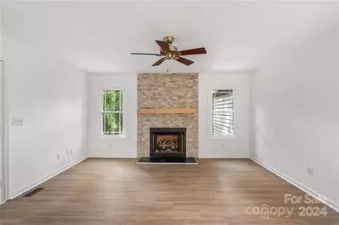 Living - 143 Pine Valley Dr, Stanley, NC 28164 photo 5 of 7