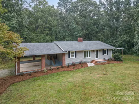 236 Mauney Farm Rd, Cherryville, NC 28021
