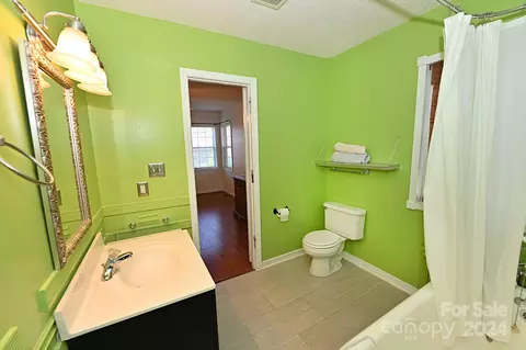 817 Gemcrest Ne Dr NE, Conover, NC 28613 photo 20