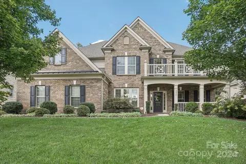 9830 Ardrey Woods Dr, Charlotte, NC 28277