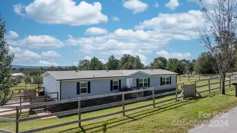 6615 Birdseye Ct, Connelly Springs, NC 28612