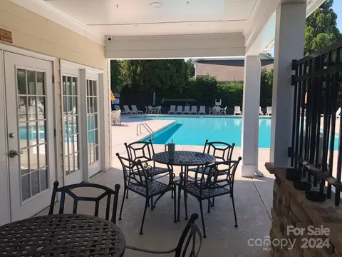 214 Dawn Mist Ln, Fort Mill, SC 29708 photo 3