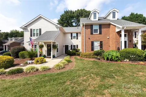 9212 Kings Canyon Dr, Charlotte, NC 28210
