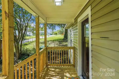 804 Sowell St, Lancaster, SC 29720 photo 5