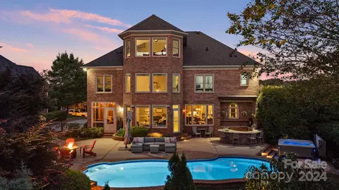 10020 Coley Dr, Huntersville, NC 28078