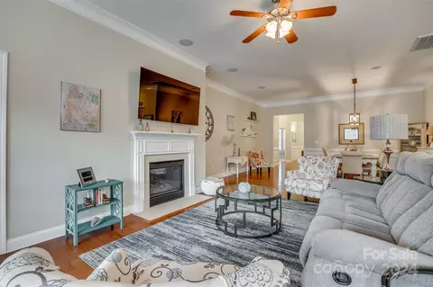 1125 Jack Pine Rd, Clover, SC 29710 photo 8
