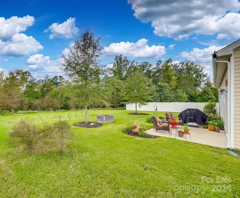 1125 Jack Pine Rd, Clover, SC 29710 photo 18