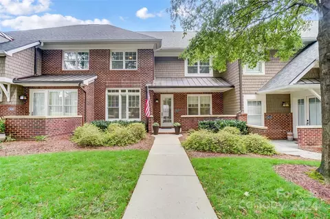 3614 Winslow Green Dr, Charlotte, NC 28210