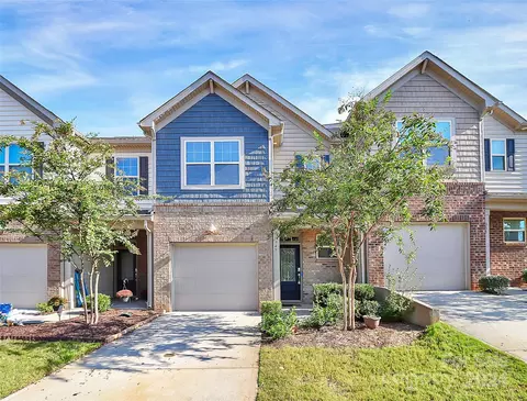 349 Kennebel Pl, Fort Mill, SC 29715