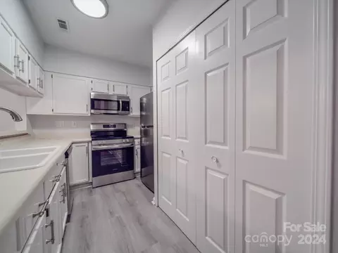 20123 Henderson B Rd #B, Cornelius, NC 28031 photo 17