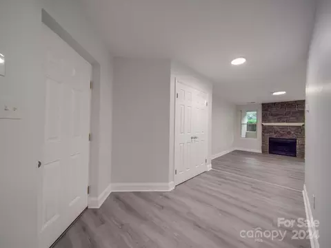20123 Henderson B Rd #B, Cornelius, NC 28031 photo 5