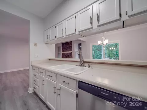 20123 Henderson B Rd #B, Cornelius, NC 28031 photo 15