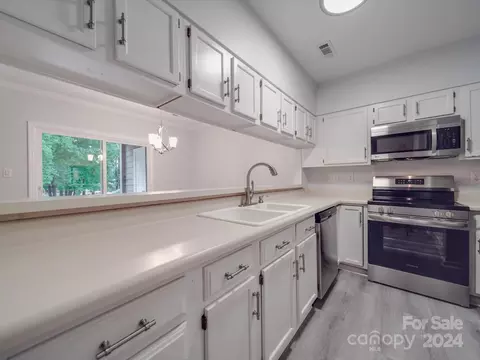 20123 Henderson B Rd #B, Cornelius, NC 28031 photo 13