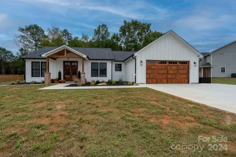 27730 Taylor Ln, Albemarle, NC 28001