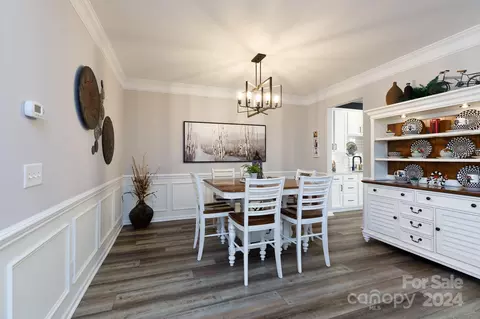Dining - 710 Deerbrook Ln, Tega Cay, SC 29708 photo 1 of 2