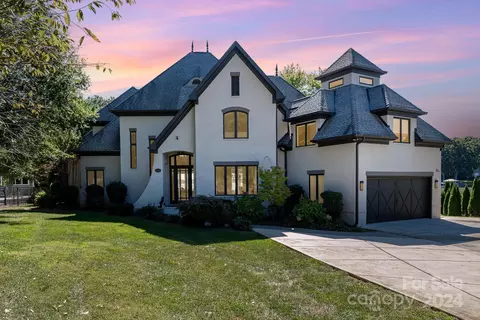 199 Washam Rd, Mooresville, NC 28117