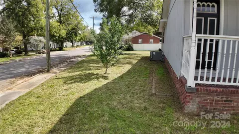 Exterior - 116 Pinckney St, Chester, SC 29706 photo 2 of 2