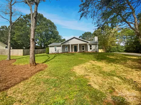 2309 Scalybark Rd, Statesville, NC 28625