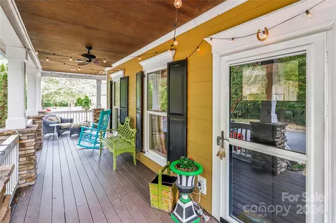 10268 Vanguard Pkwy, Huntersville, NC 28078