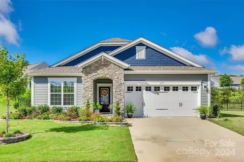 6717 Sighs Ln, Lancaster, SC 29720