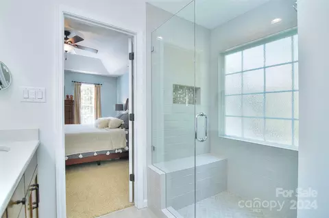 Bath - 312 Patrick Sw Ave SW, Concord, NC 28025 photo 5 of 6