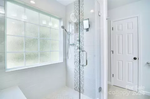 Bath - 312 Patrick Sw Ave SW, Concord, NC 28025 photo 4 of 6