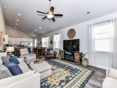 Living - 3900 Sofley Rd, Charlotte, NC 28206 photo 1 of 4