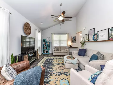 Living - 3900 Sofley Rd, Charlotte, NC 28206 photo 4 of 4