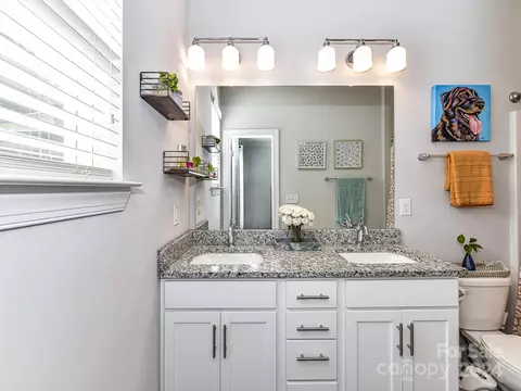Bath - 3900 Sofley Rd, Charlotte, NC 28206 photo 1 of 3
