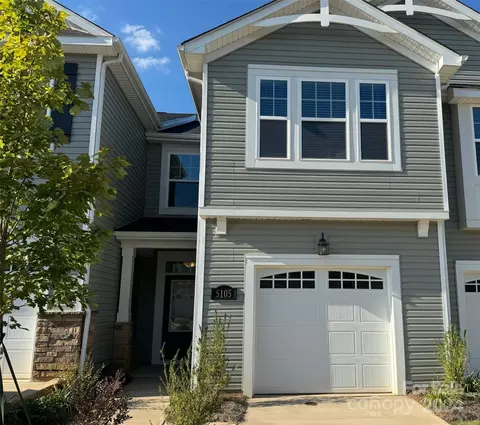5105 Carrick St, Charlotte, NC 28213