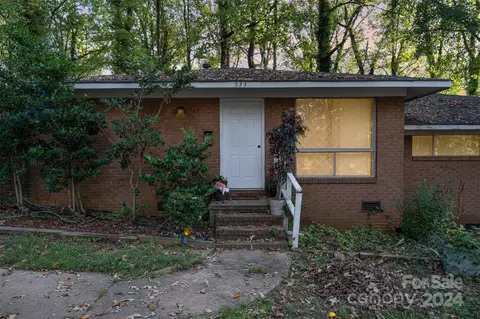 533 Camrose Dr, Charlotte, NC 28215