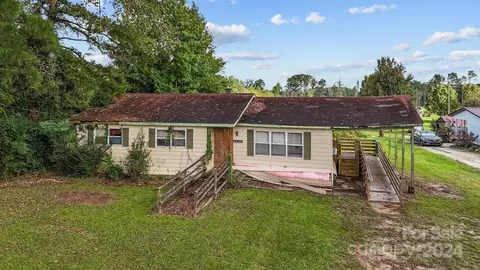 4449 Leary Mills Rd, Vanceboro, NC 28586