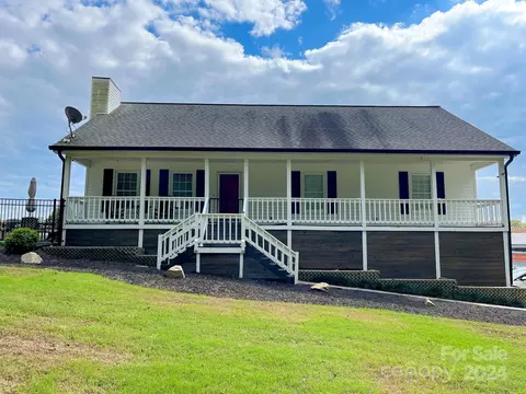 1259 Merribrook Ln, Lancaster, SC 29720