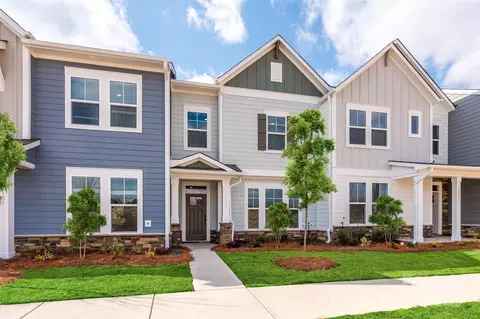 10103 Mamillion Dr, Huntersville, NC 28078