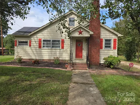 1003 Michigan St, Kannapolis, NC 28083