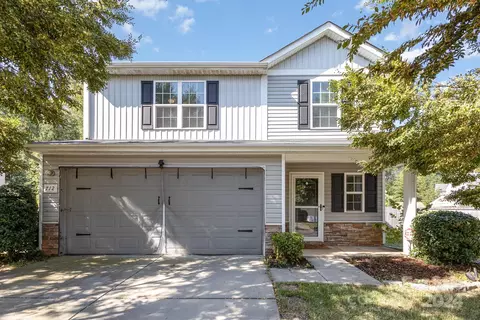 712 Ferrell 67 Ave #67, Charlotte, NC 28216